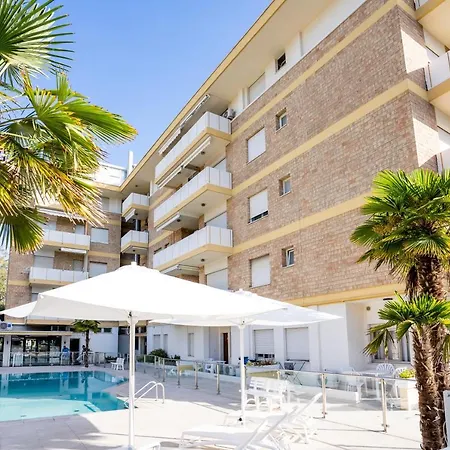 Benelux Apartment Lido di Jesolo